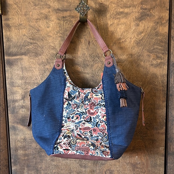 Sakroots Enchanted Forest Tote Patterned Bag - Picture 2 of 13